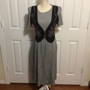 Vintage Plaid Dress with Vest Combo! Black & Grey